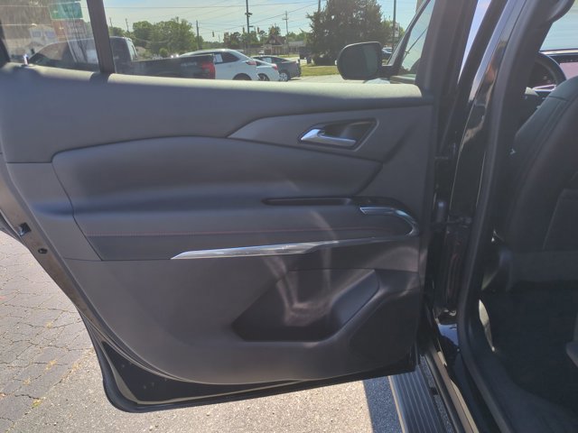 Used 2024 Chevrolet Traverse Z71 AWD/4WD image 29