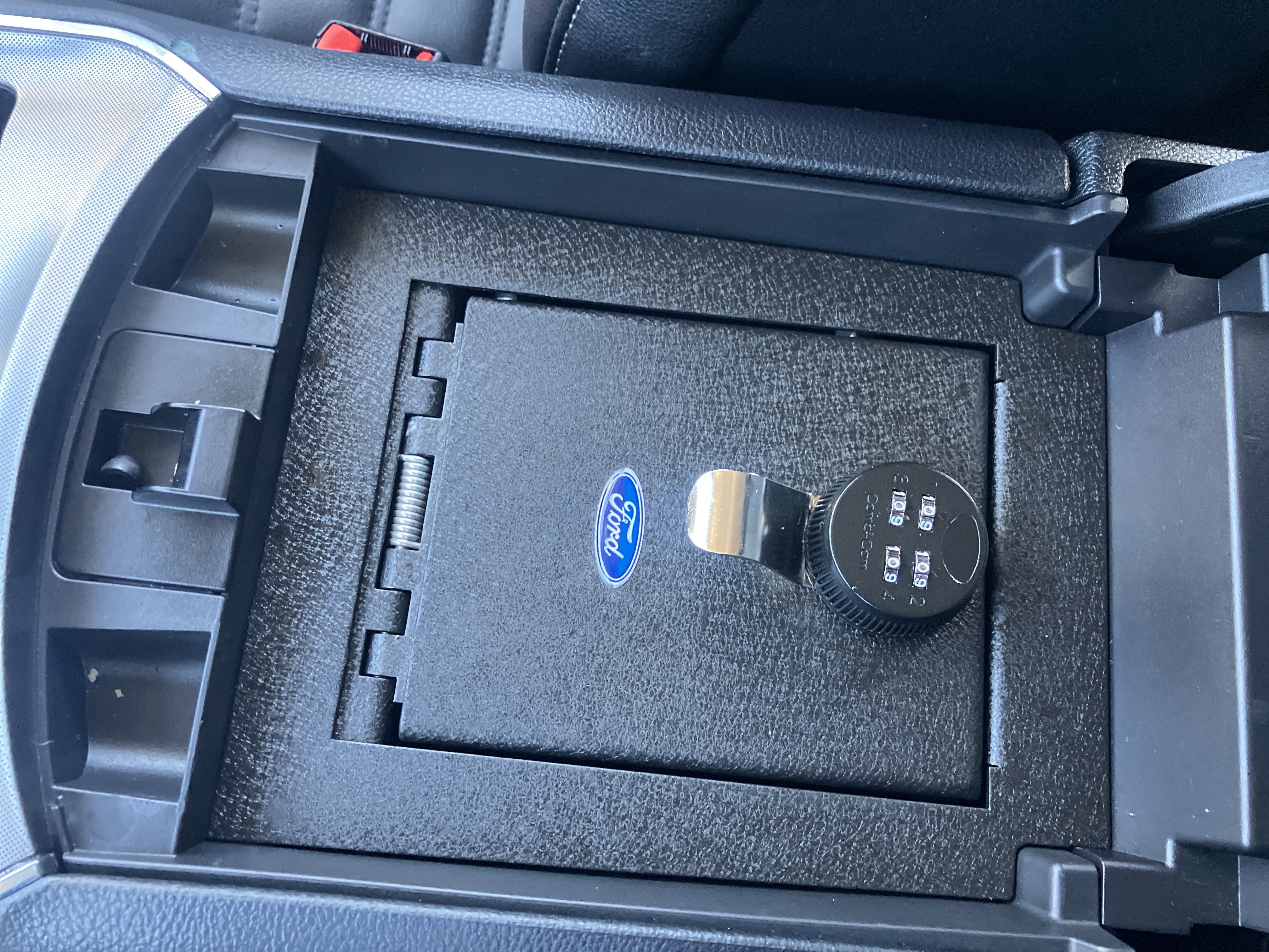 Certified 2022 Ford Edge SEL w/ Convenience Package AWD/4WD image 32