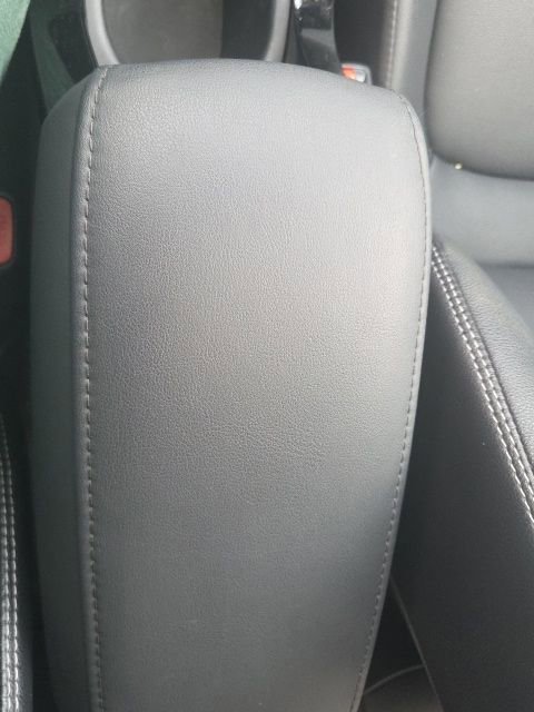 Used 2024 Toyota Corolla Cross XLE w/ Convenience Package image 38