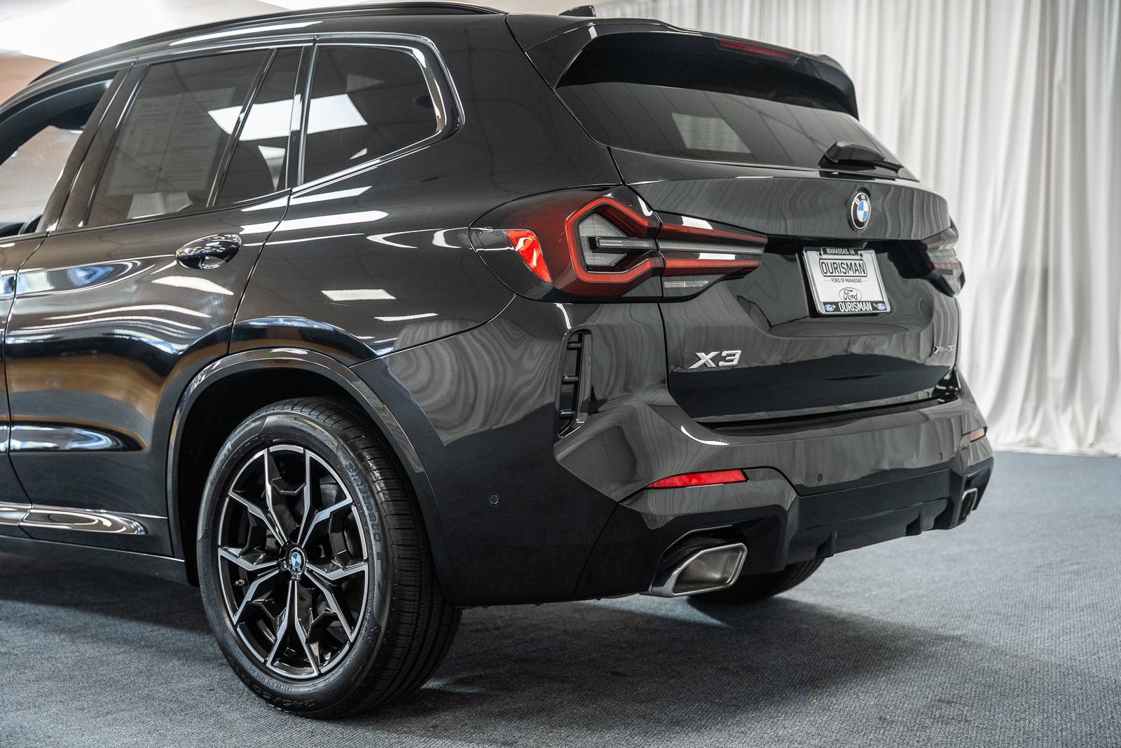 Used 2024 BMW X3 xDrive30i w/ Premium Package AWD/4WD image 5