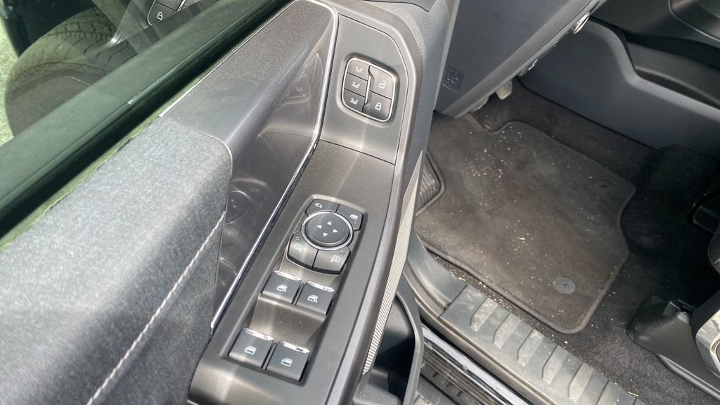 Certified 2024 Ford F150 Lariat AWD/4WD image 21