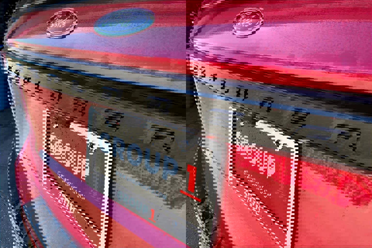 Certified 2025 Ford Explorer ST-Line w/ Premium Package image 9