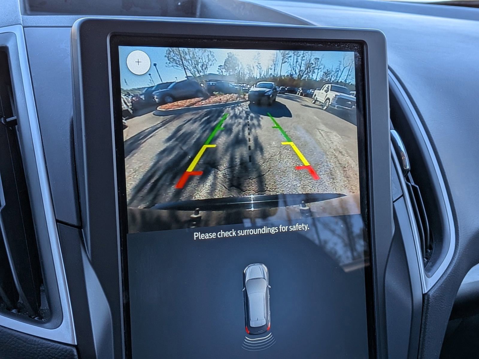 Certified 2022 Ford Edge SE w/ Black Appearance Package image 23