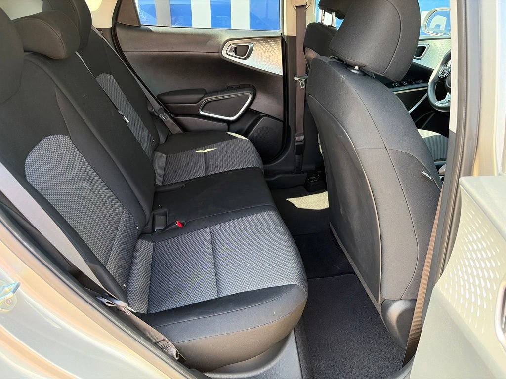 Used 2022 Kia Soul LX w/ Technology Package FWD image 14