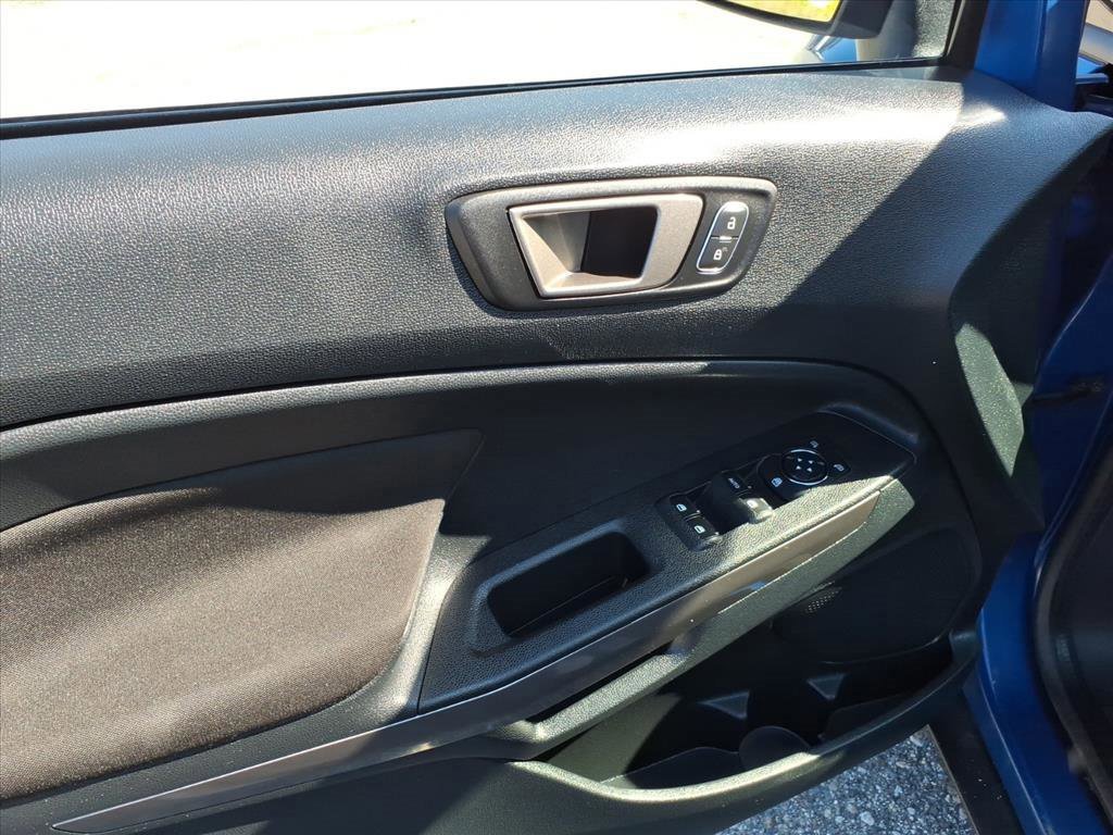 Certified 2020 Ford EcoSport SE image 11