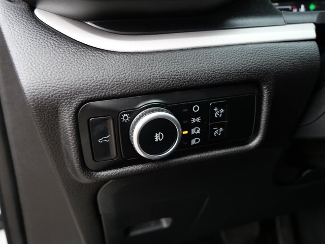 Certified 2023 Ford Explorer XLT w/ Equipment Group 202A AWD/4WD image 15