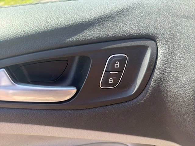 Certified 2018 Ford Escape SEL FWD image 22