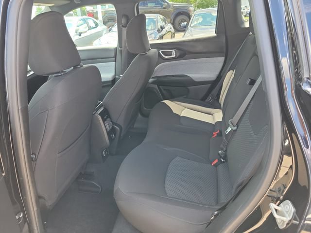Used 2024 Jeep Compass Sport AWD/4WD image 21