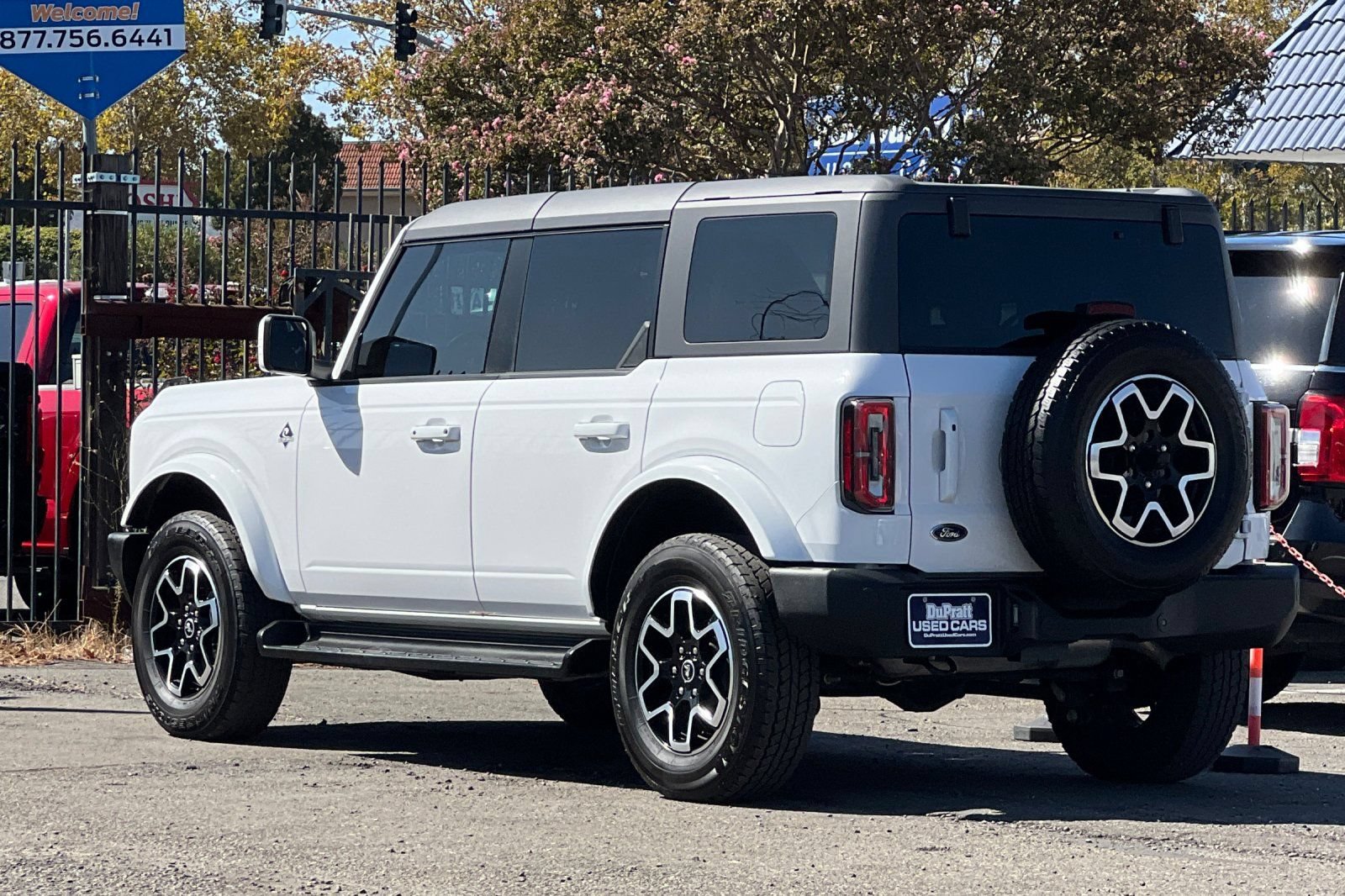 Certified 2025 Ford Bronco Outer Banks AWD/4WD image 6