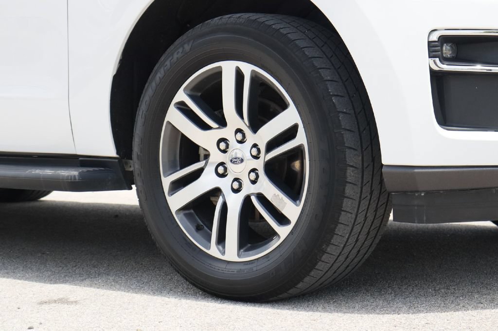 Certified 2024 Ford Expedition Max Limited RWD image 29