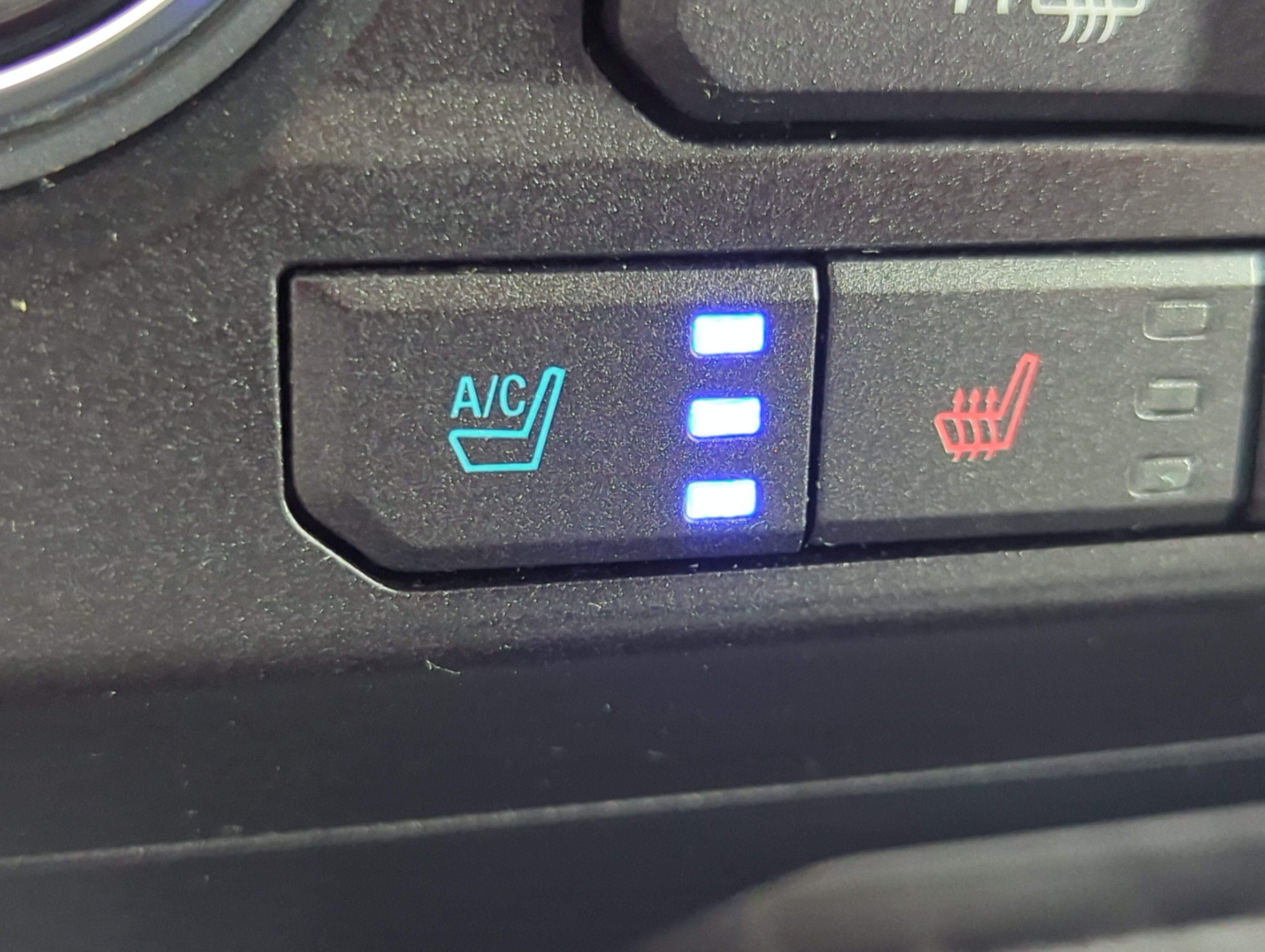 Certified 2019 Ford F250 Limited AWD/4WD image 22