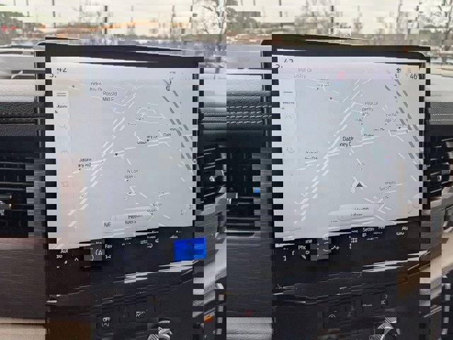 Certified 2024 Ford Expedition Limited image 23