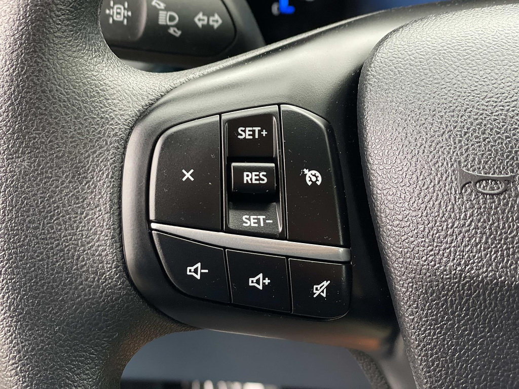 Certified 2025 Ford Maverick XLT w/ Black Appearance Package AWD/4WD image 10