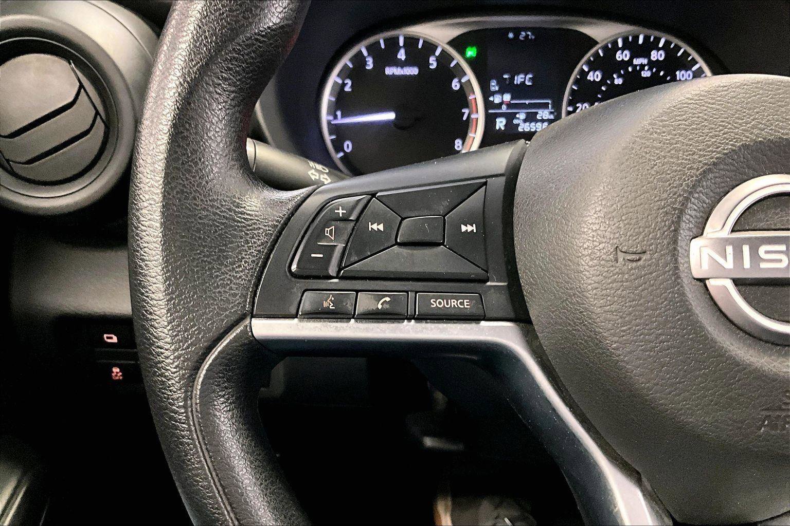 Used 2022 Nissan Kicks S image 17