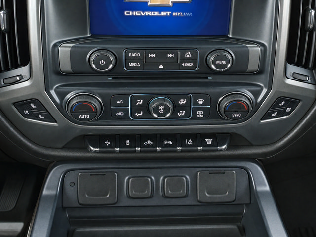 Used 2017 Chevrolet Silverado 2500 LTZ w/ Duramax Plus Package AWD/4WD image 12