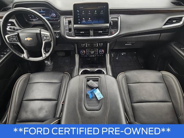Used 2023 Chevrolet Suburban Premier image 18