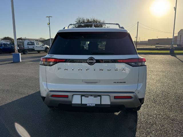 Used 2023 Nissan Pathfinder Platinum image 4