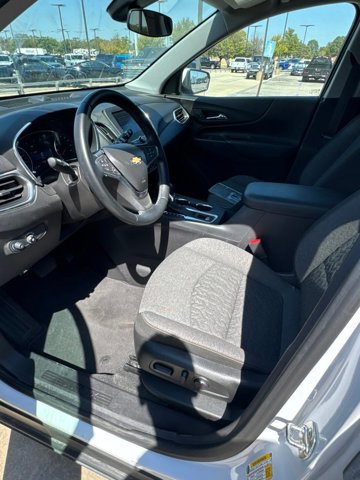 Used 2024 Chevrolet Equinox LT FWD image 6
