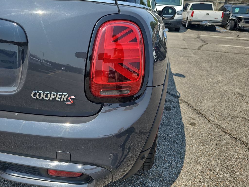 Used 2019 MINI Cooper S FWD image 32