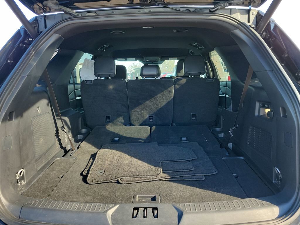 Certified 2025 Ford Explorer ST-Line w/ Premium Package image 10
