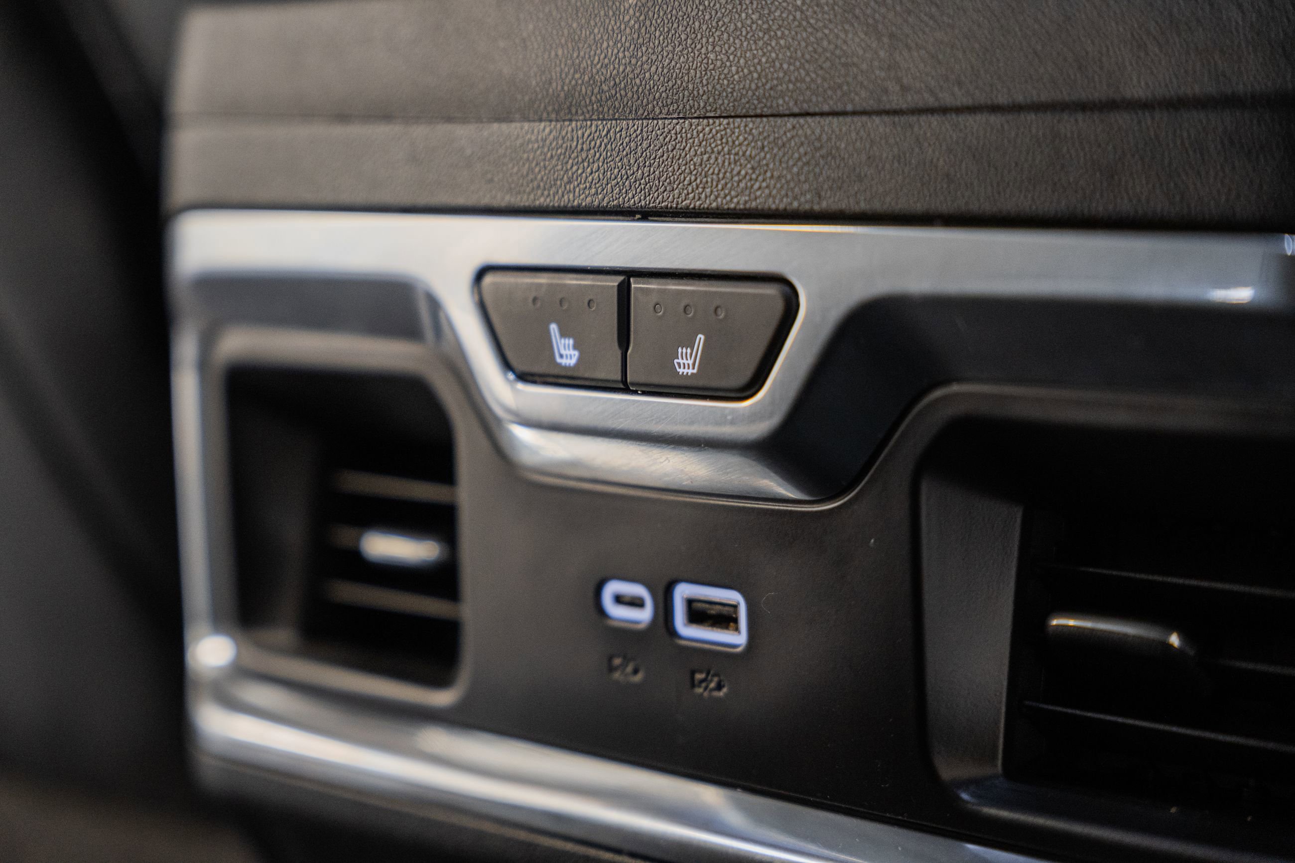 Used 2024 GMC Sierra 1500 Denali w/ Technology Package image 37