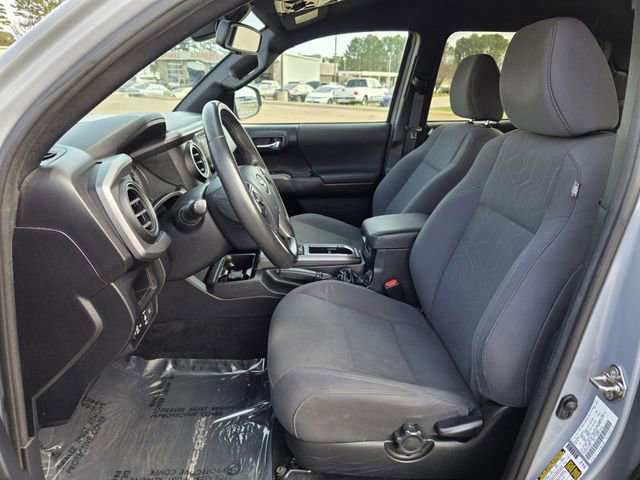 Used 2019 Toyota Tacoma TRD Off-Road w/ Technology Package image 9