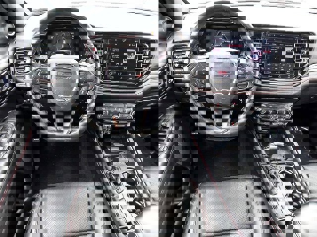 Used 2025 Dodge Durango R/T image 20