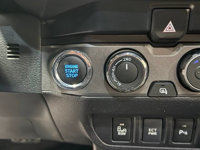 Used 2023 Toyota Tacoma TRD Sport w/ Advanced Technology Package AWD/4WD image 18