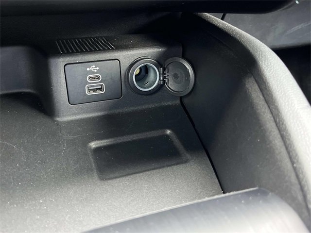 Certified 2025 Ford Escape ST-Line image 30