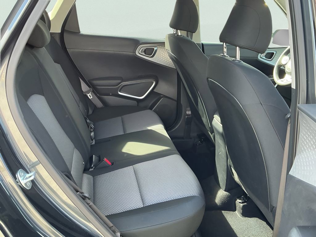 Used 2024 Kia Soul LX w/ Option Group 015 image 17