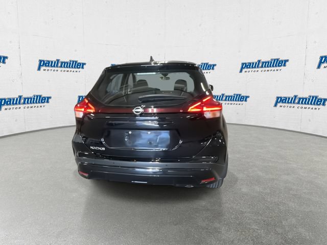 Used 2025 Nissan Kicks Play S FWD image 10