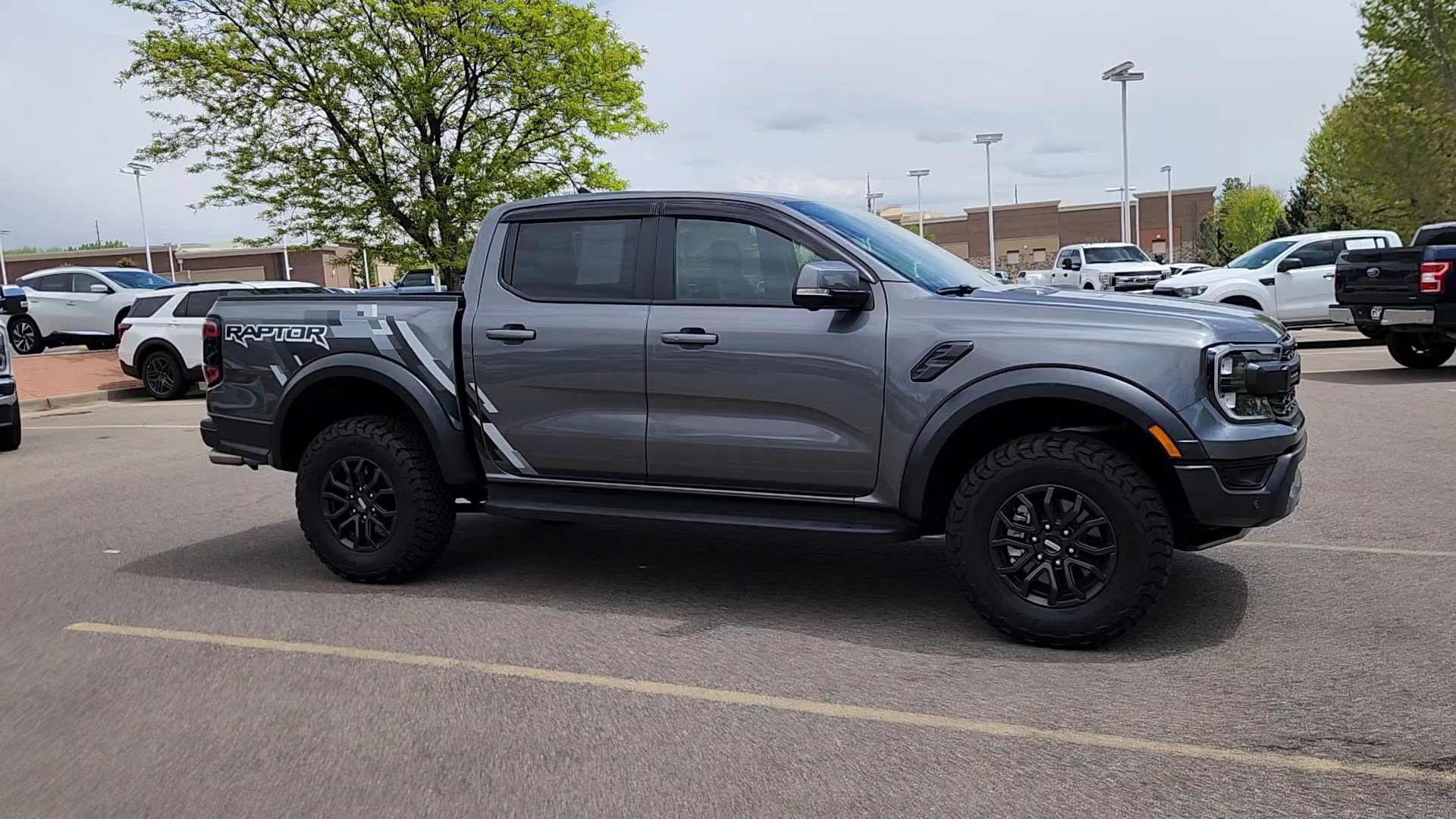 Certified 2025 Ford Ranger Raptor AWD/4WD image 8