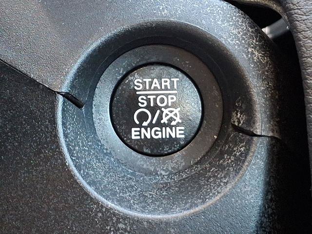 Used 2020 Jeep Compass Latitude w/ Cold Weather Group AWD/4WD image 24