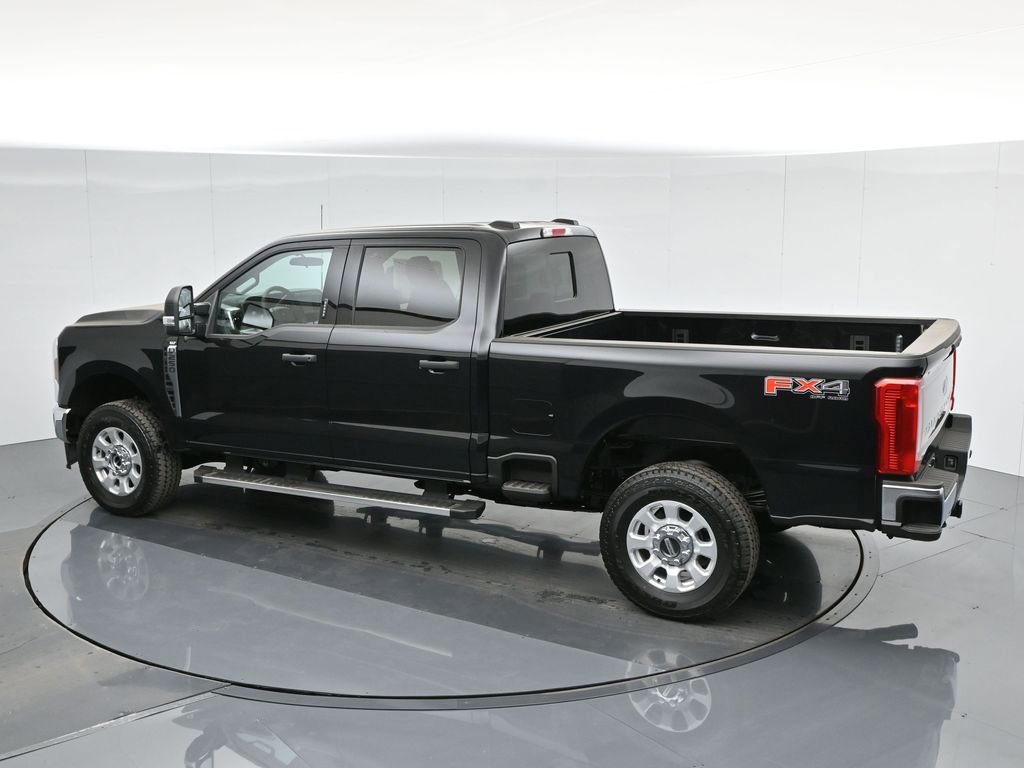 Certified 2024 Ford F250 XLT w/ FX4 Off-Road Package AWD/4WD image 44