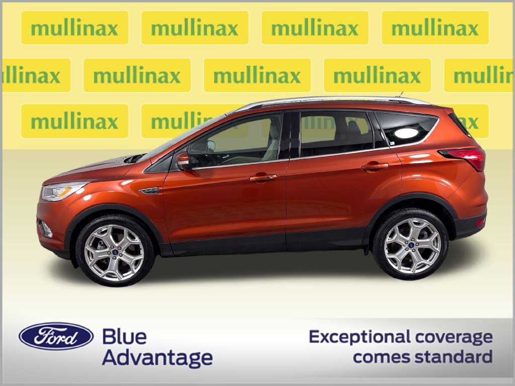 Certified 2019 Ford Escape Titanium FWD image 10