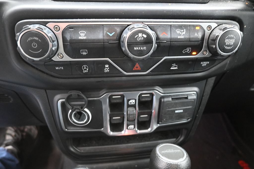 Used 2023 Jeep Gladiator Sport AWD/4WD image 9