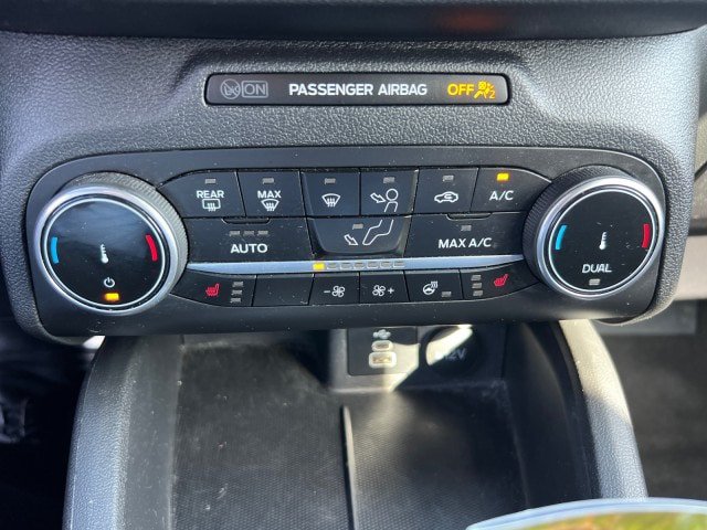 Certified 2024 Ford Escape ST-Line AWD/4WD image 13