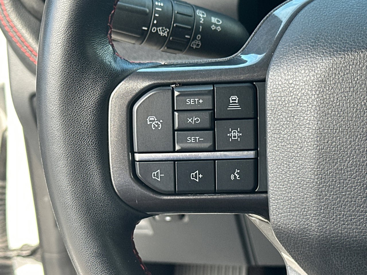 Certified 2023 Ford Expedition Limited RWD image 27