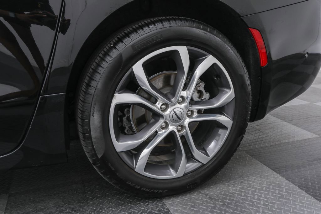 Used 2024 Chrysler Pacifica Pinnacle w/ Trailer Tow Group image 10