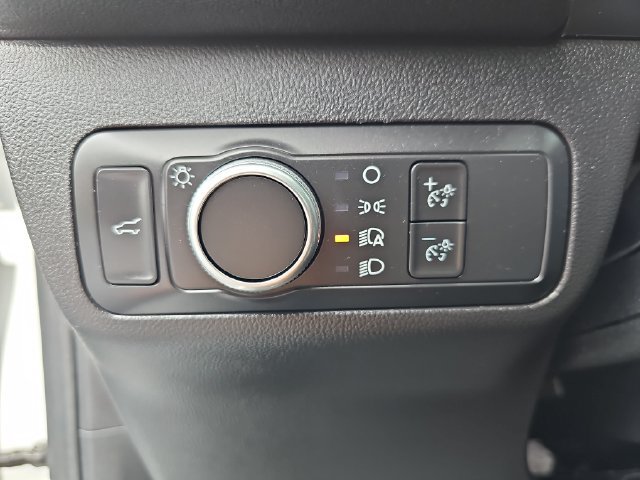 Certified 2022 Ford Escape SE w/ SE Sport Appearance Package FWD image 32