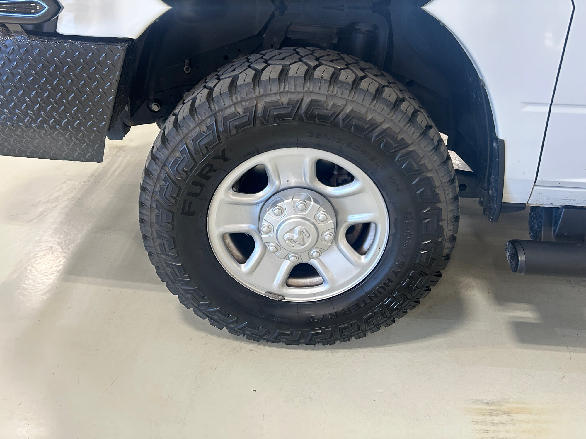 Used 2023 RAM 3500 Tradesman AWD/4WD image 7