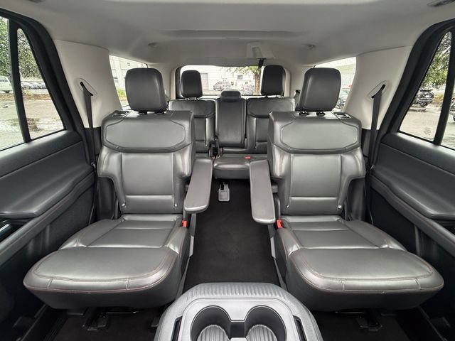 Certified 2025 Ford Expedition Active AWD/4WD image 26