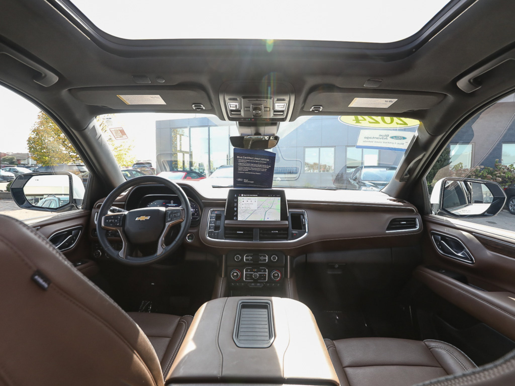 Used 2024 Chevrolet Tahoe High Country AWD/4WD image 26
