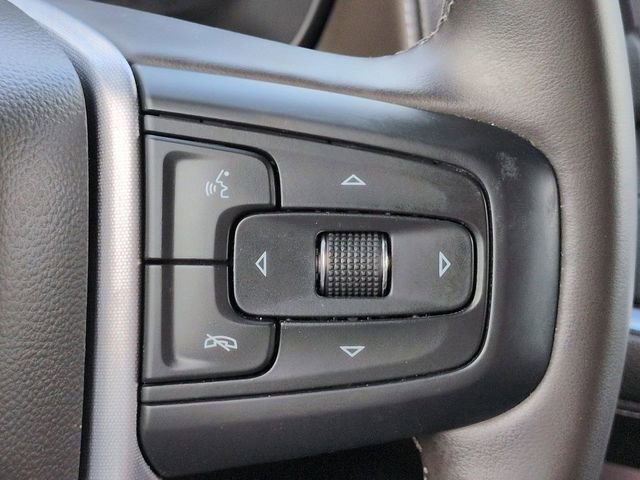 Used 2023 GMC Yukon SLT RWD image 25
