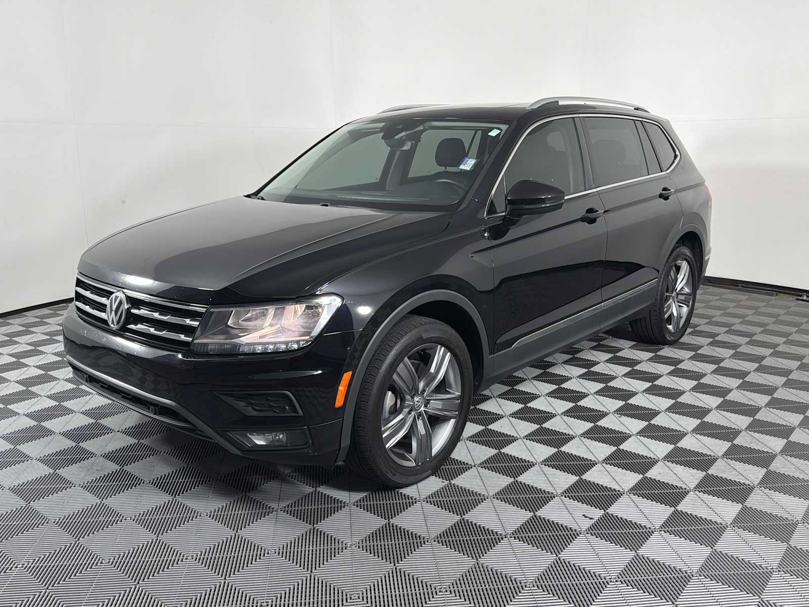 Used 2021 Volkswagen Tiguan SEL AWD/4WD image 5