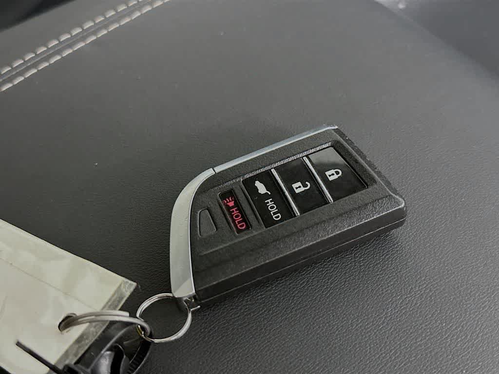Used 2023 Acura MDX FWD w/ Technology Package image 21