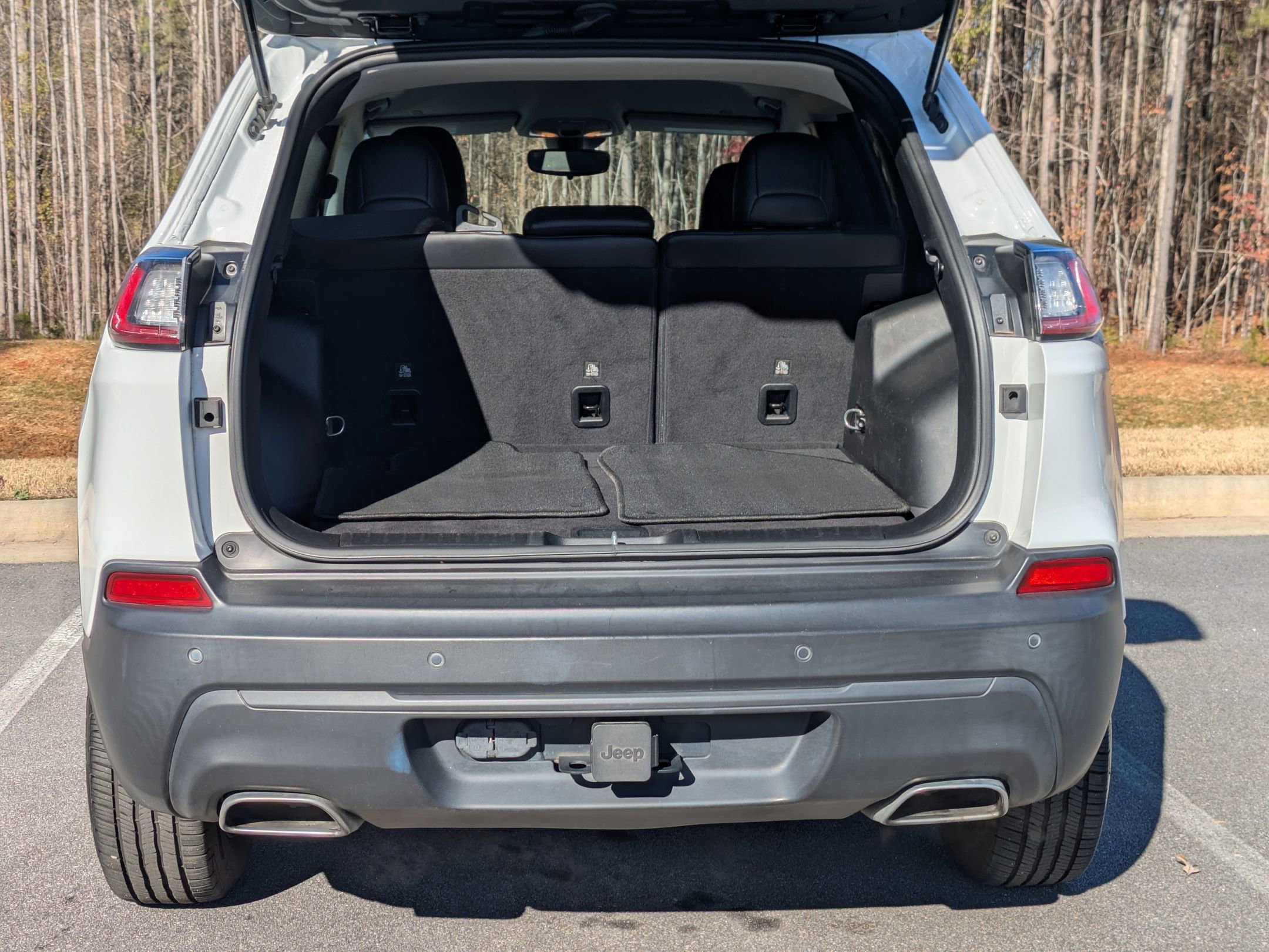 Used 2021 Jeep Cherokee Latitude Lux w/ Trailer Tow Group image 29