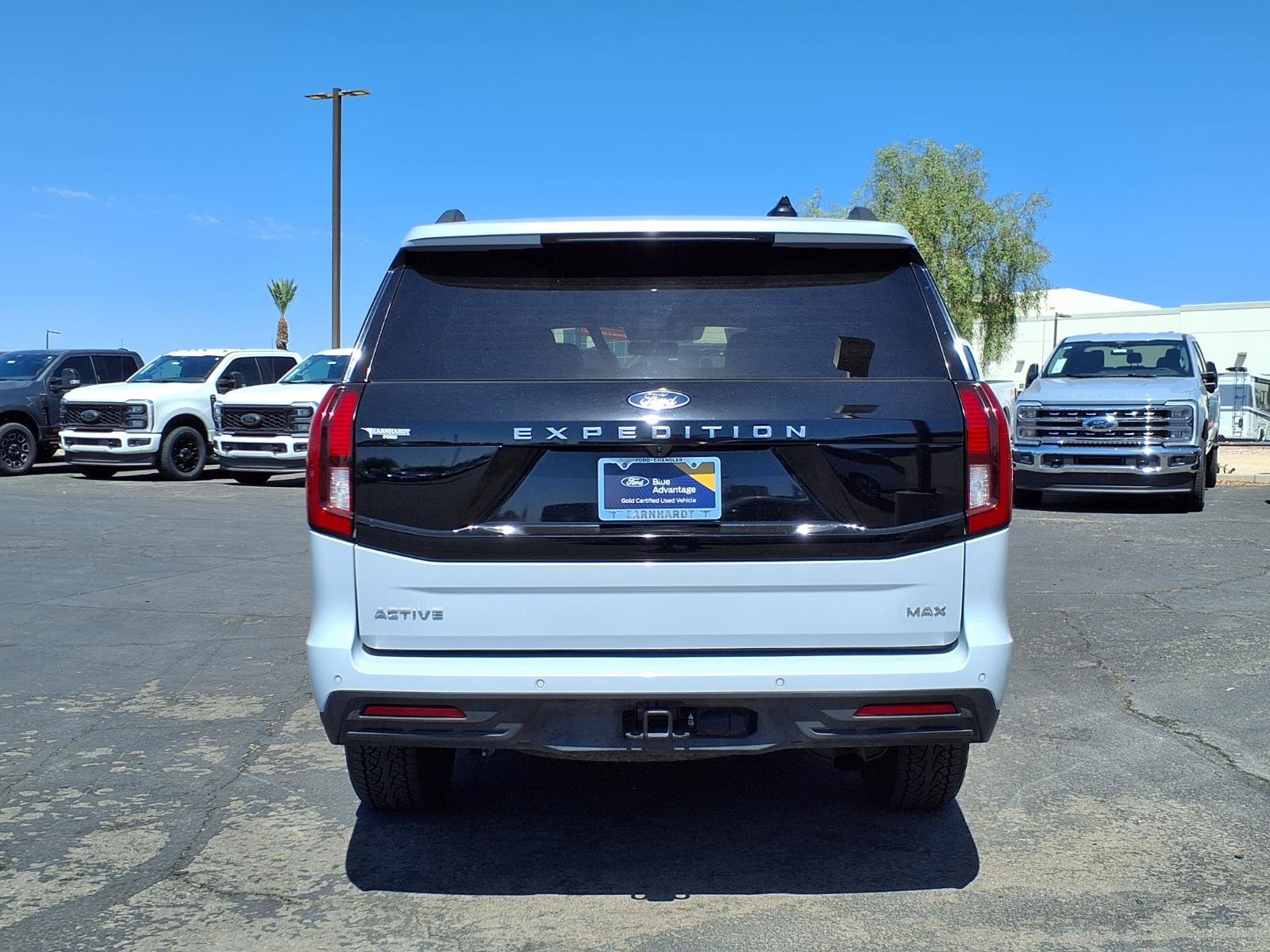 Certified 2025 Ford Expedition Active AWD/4WD image 6