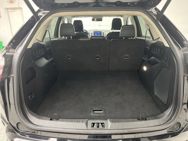 Certified 2024 Ford Edge Titanium AWD/4WD image 29