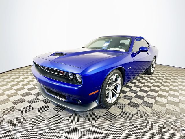 Used 2020 Dodge Challenger R/T w/ Driver Convenience Group RWD image 7